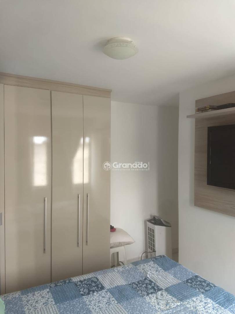 Apartamento à venda com 2 quartos, 57m² - Foto 9