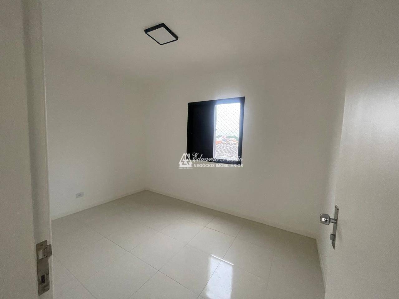 Apartamento à venda com 2 quartos, 73m² - Foto 9