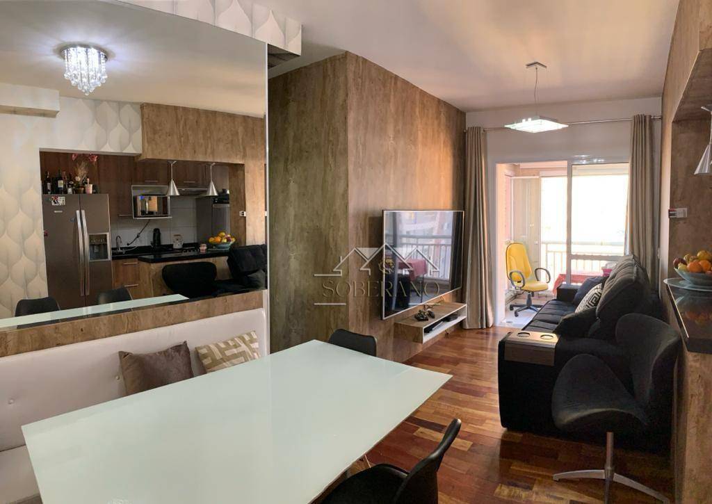 Apartamento à venda com 3 quartos, 67m² - Foto 1