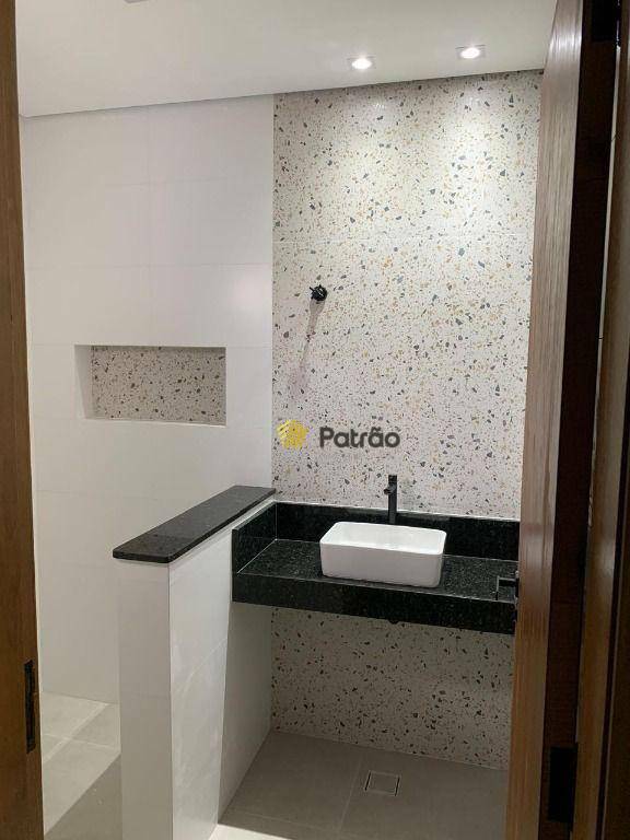 Sobrado à venda com 3 quartos, 180m² - Foto 26