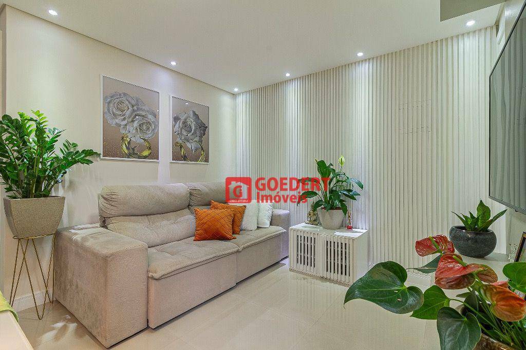 Apartamento à venda com 2 quartos, 44m² - Foto 4