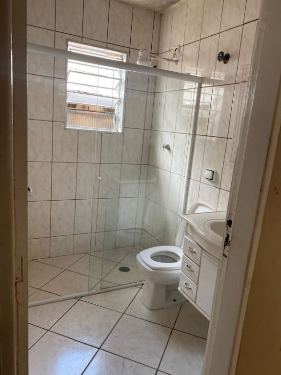 Casa para alugar com 3 quartos, 300m² - Foto 14