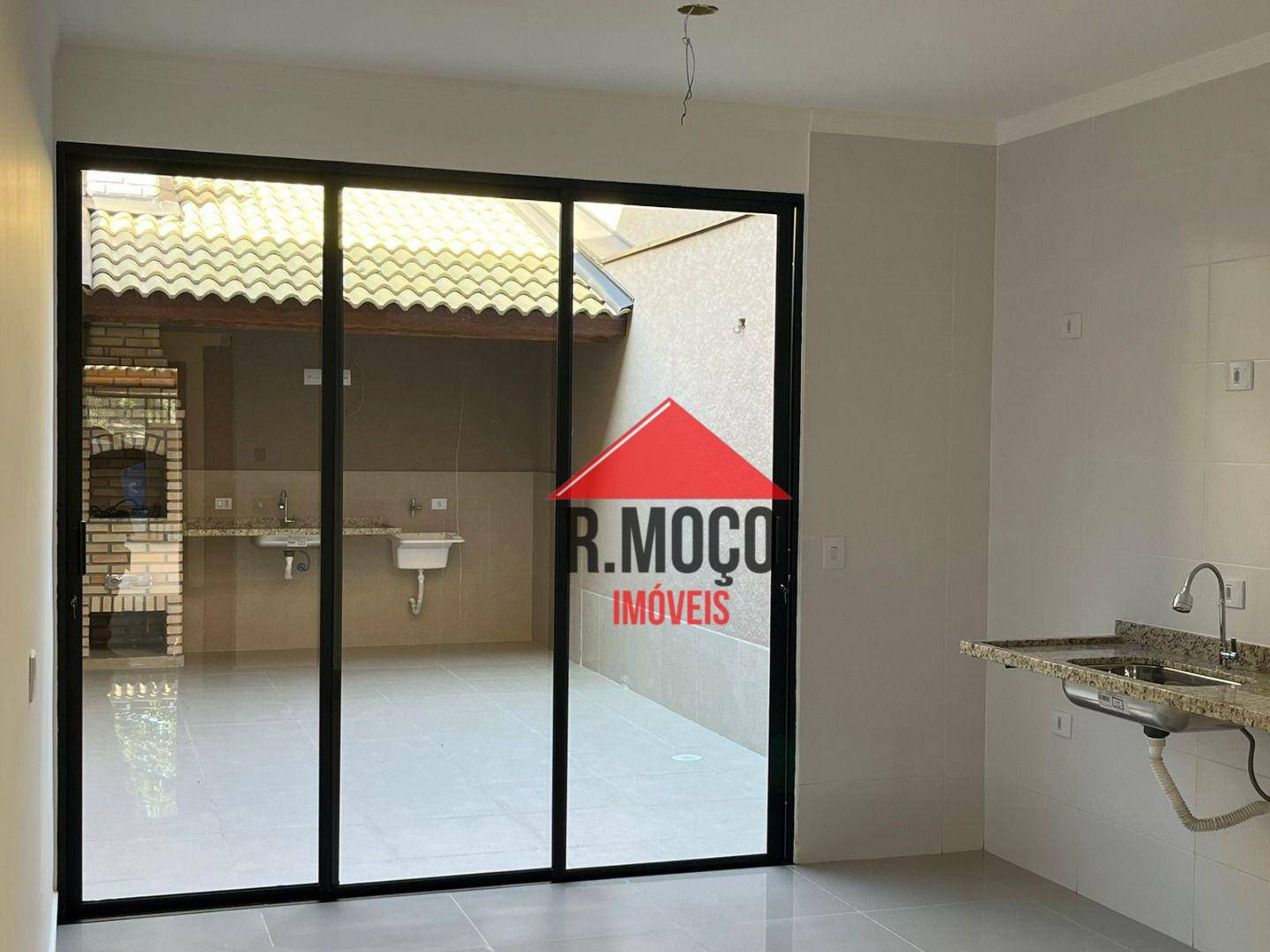 Sobrado à venda com 2 quartos, 85m² - Foto 6