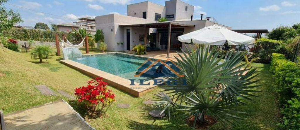 Casa de Condomínio à venda com 4 quartos, 370m² - Foto 1