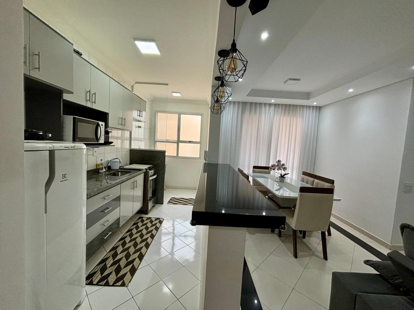 Apartamento à venda com 2 quartos, 74m² - Foto 3