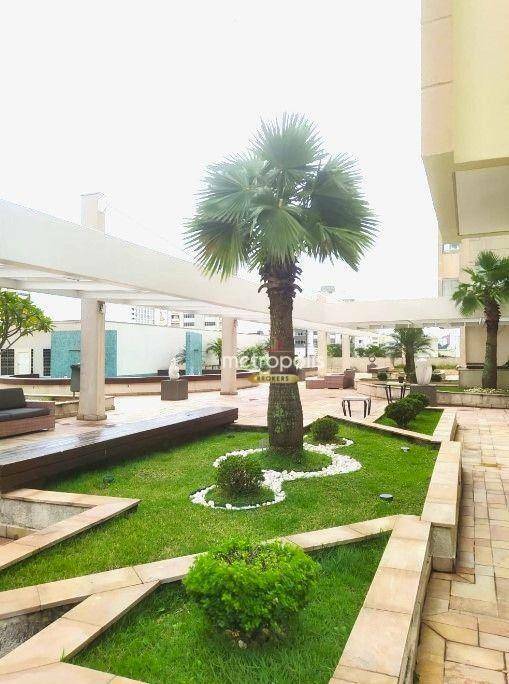 Cobertura à venda e aluguel com 3 quartos, 227m² - Foto 32