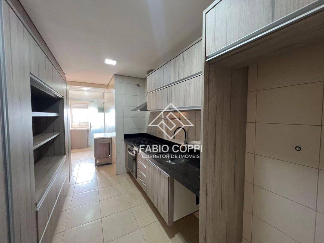 Apartamento à venda com 3 quartos, 128m² - Foto 11