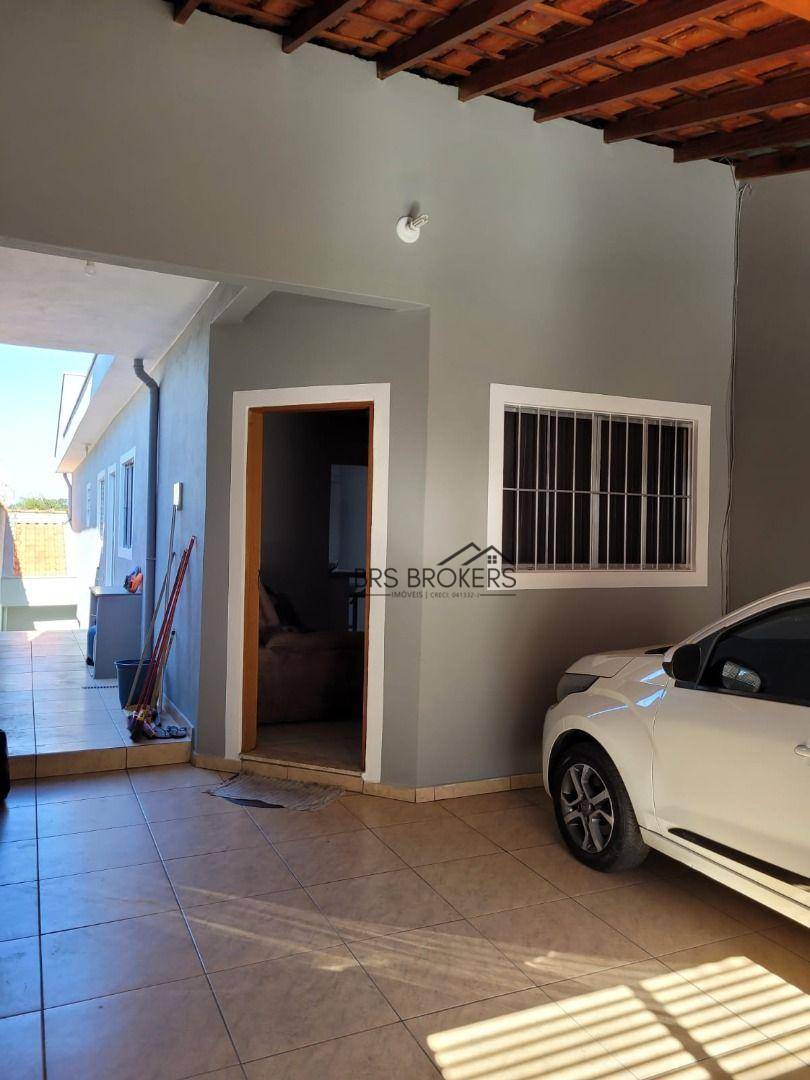 Casa à venda com 2 quartos, 100m² - Foto 3