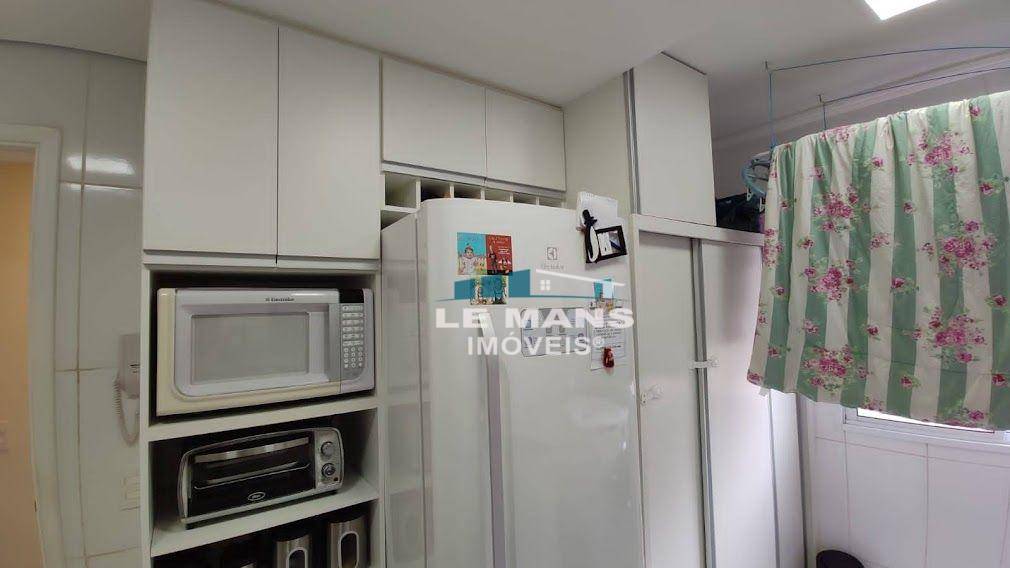 Apartamento à venda com 2 quartos, 52m² - Foto 11