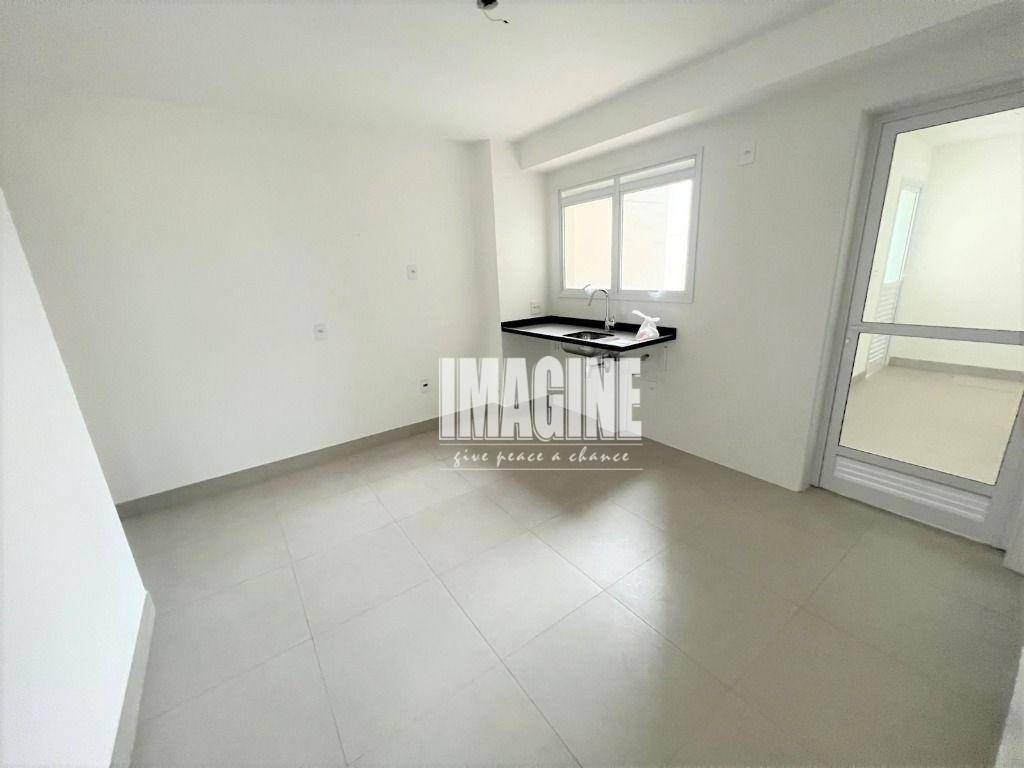 Apartamento à venda com 3 quartos, 167m² - Foto 8