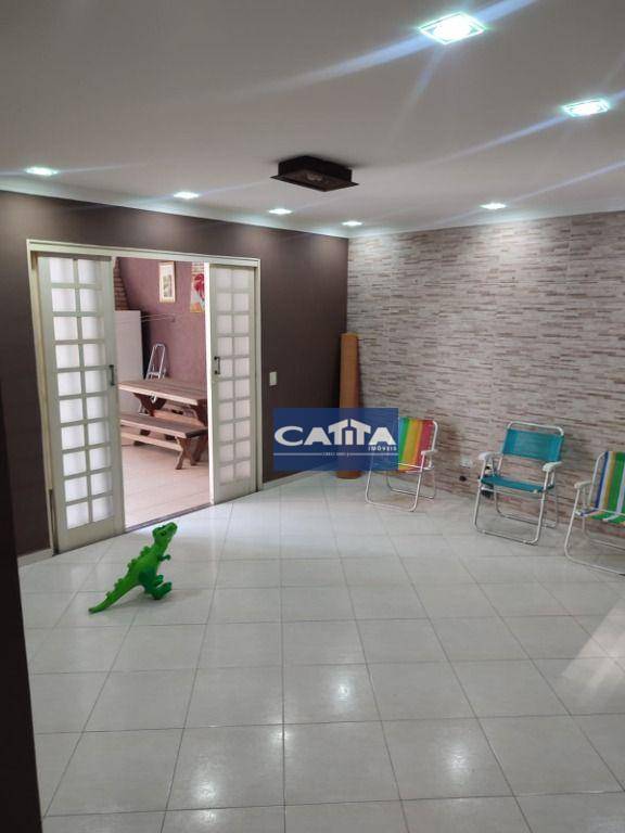 Casa à venda com 4 quartos, 300m² - Foto 4