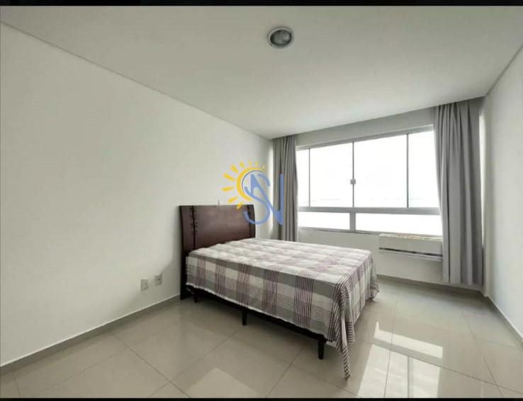 Apartamento para alugar com 3 quartos, 130m² - Foto 22