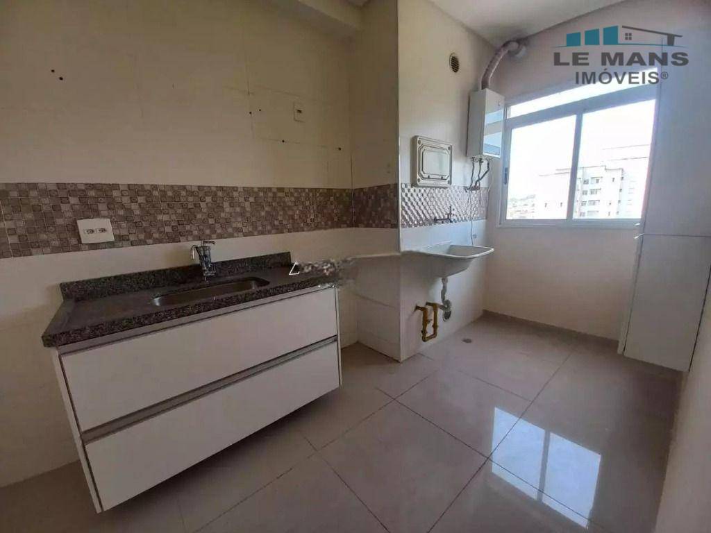 Apartamento à venda com 2 quartos, 53m² - Foto 6