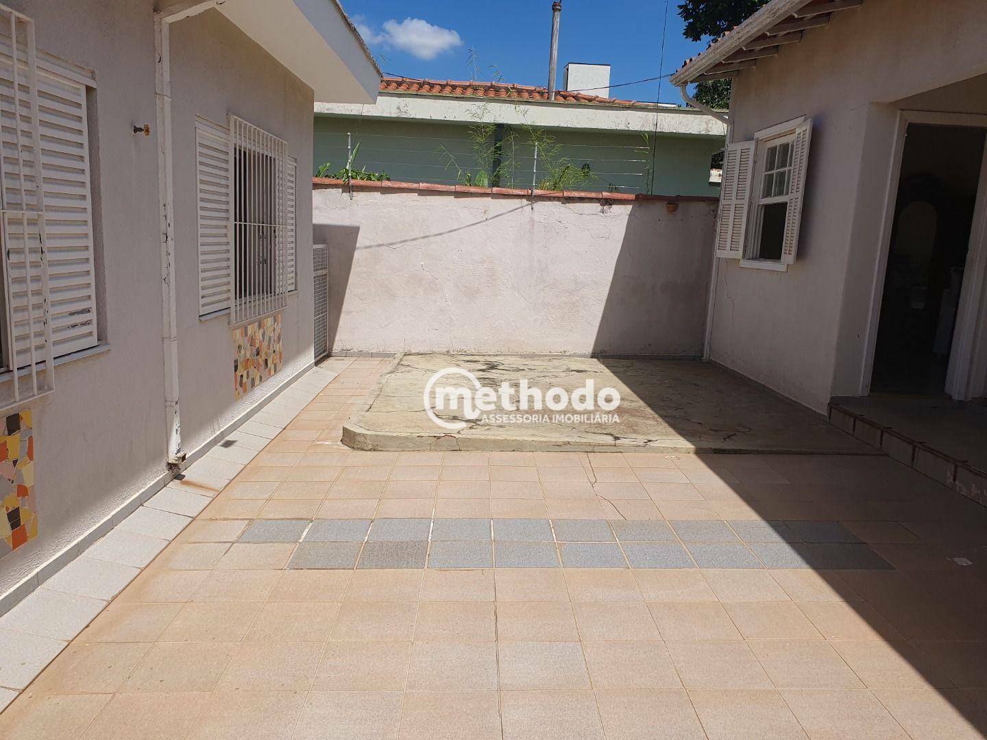 Casa à venda com 3 quartos, 231m² - Foto 39