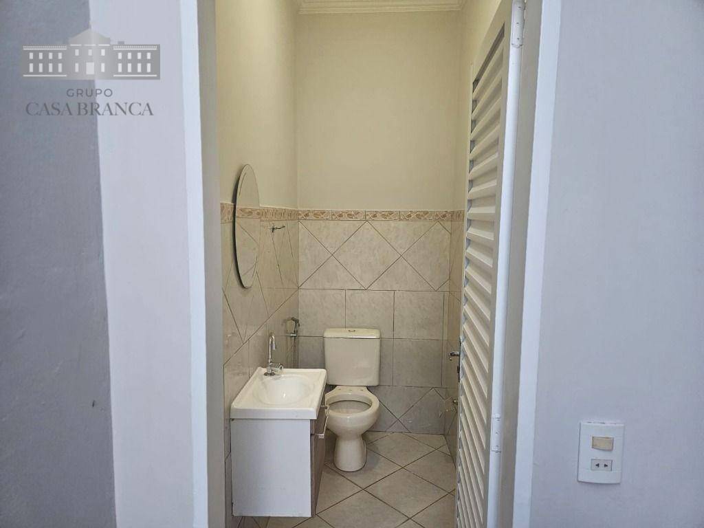 Casa à venda com 3 quartos, 200m² - Foto 18