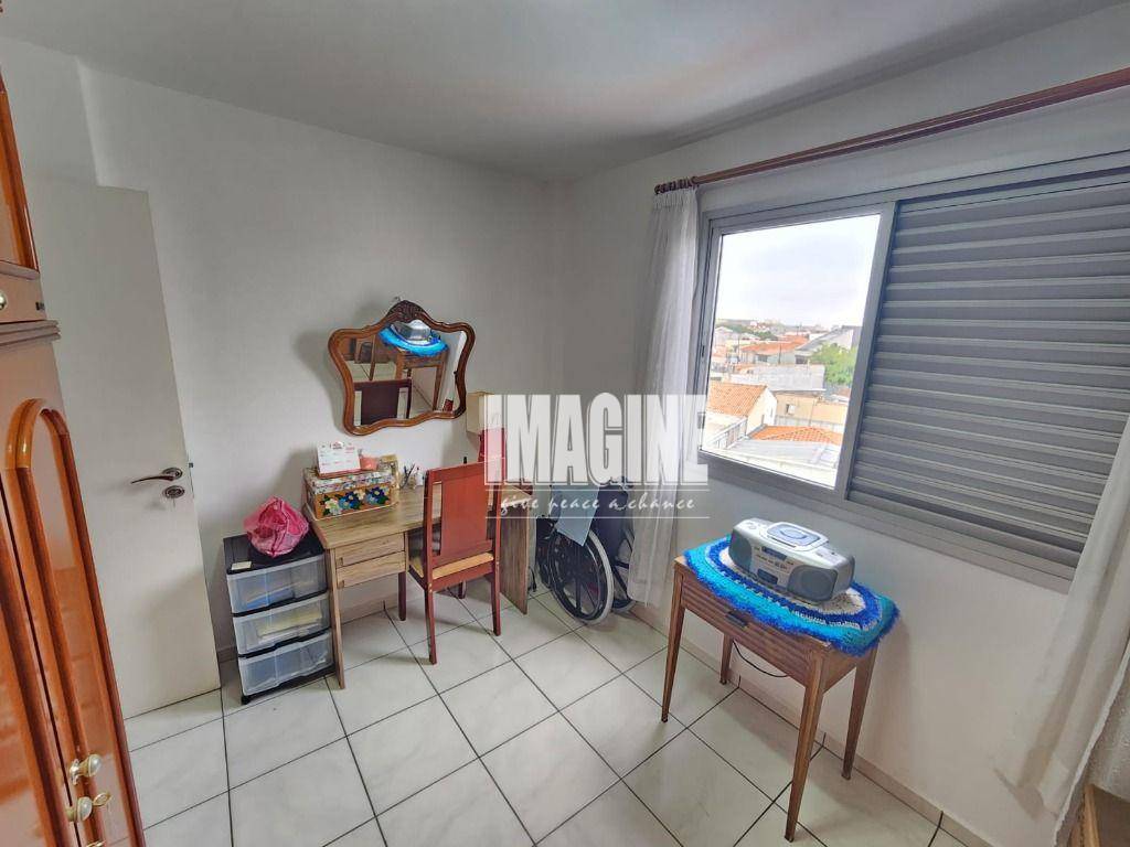 Apartamento à venda com 2 quartos, 63m² - Foto 10