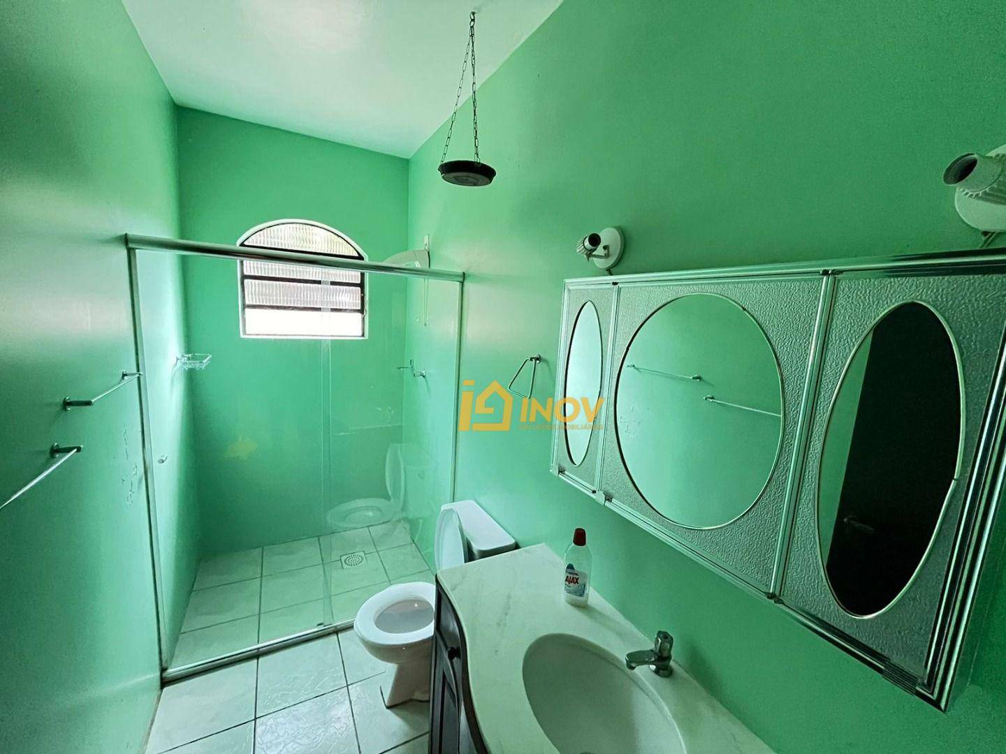 Casa à venda com 3 quartos, 200m² - Foto 11