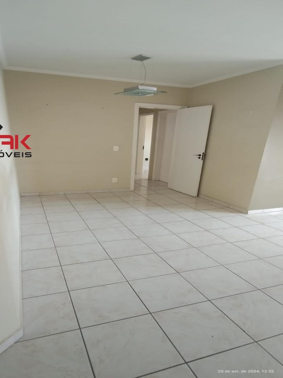 Apartamento à venda com 3 quartos, 82m² - Foto 4