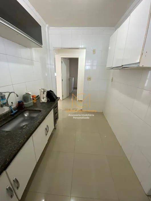 Apartamento à venda com 3 quartos, 106m² - Foto 3