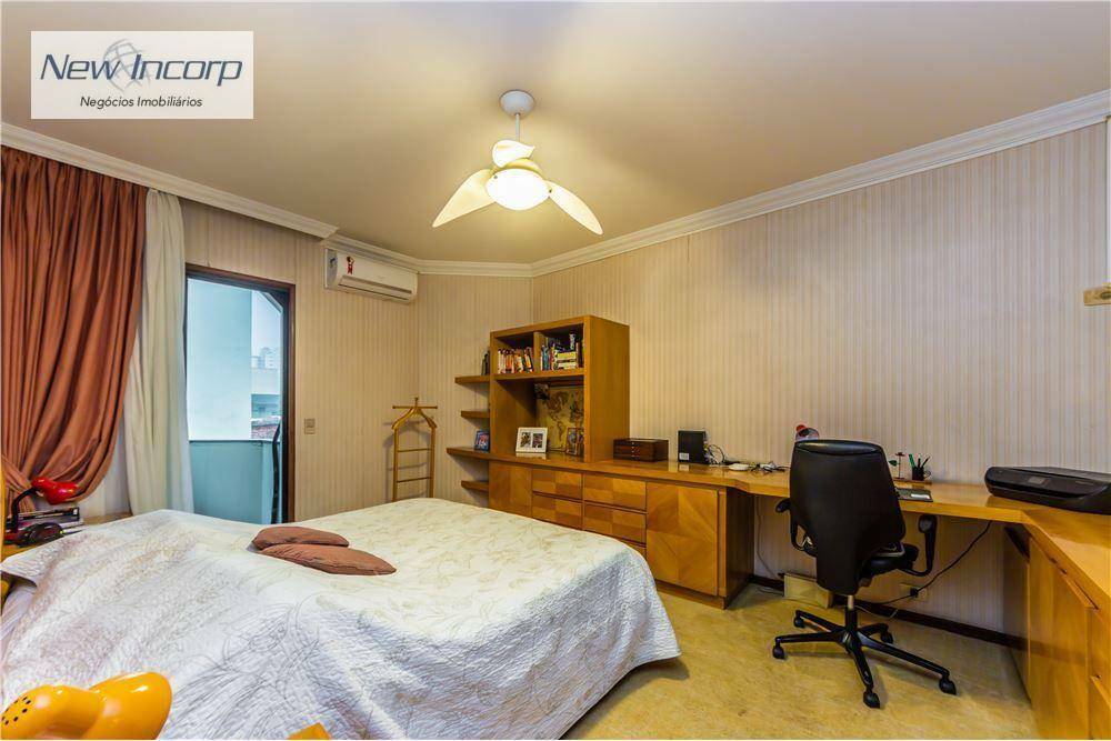 Apartamento à venda com 4 quartos, 231m² - Foto 18