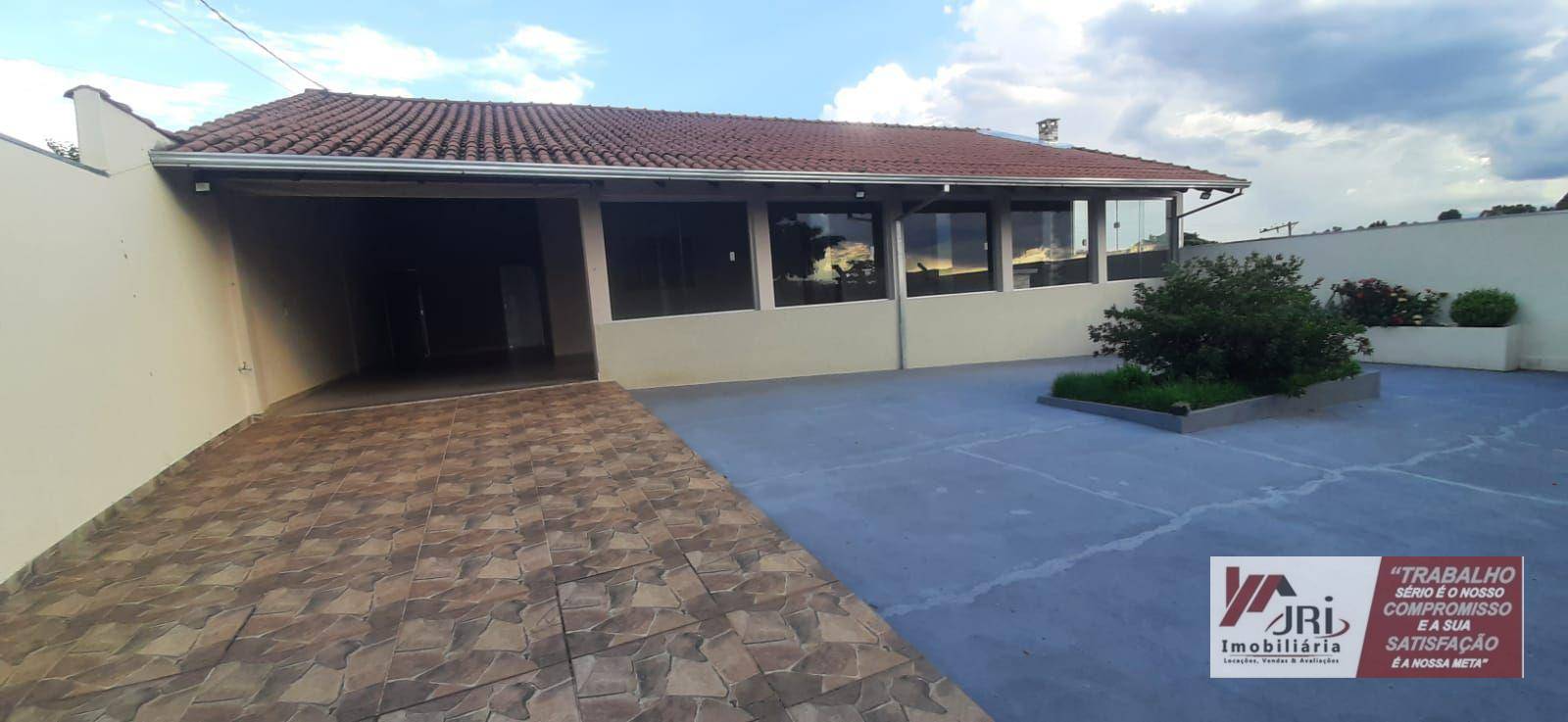 Chácara à venda e aluguel com 2 quartos, 926M2 - Foto 4