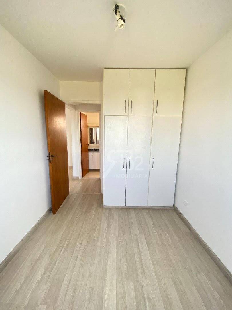 Apartamento à venda com 3 quartos, 70m² - Foto 26