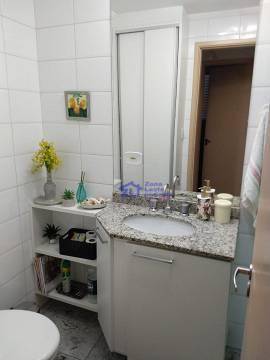 Apartamento à venda com 3 quartos, 83m² - Foto 15