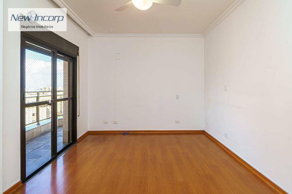 Apartamento à venda com 4 quartos, 139m² - Foto 8