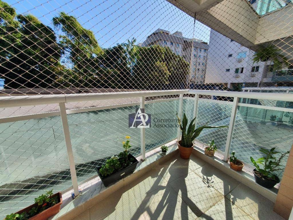 Apartamento à venda com 3 quartos, 100m² - Foto 4