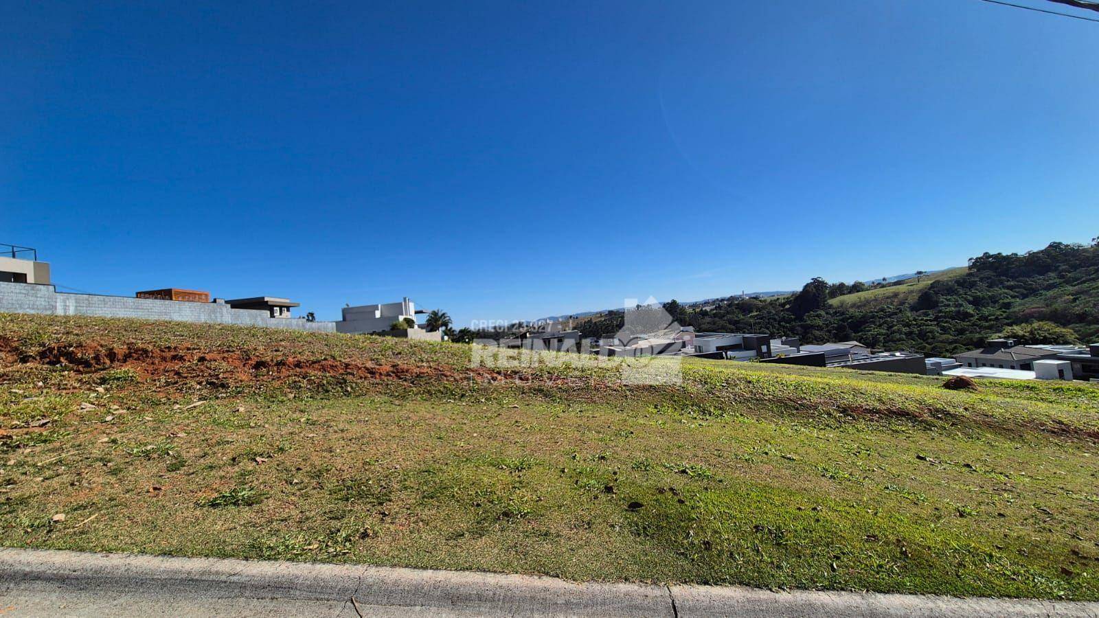 Loteamento e Condomínio, 1200 m² - Foto 1