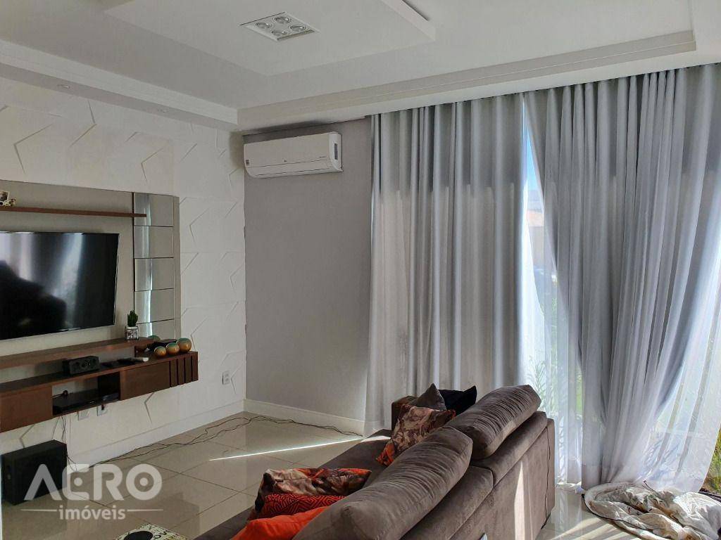 Casa de Condomínio à venda com 3 quartos, 210m² - Foto 22