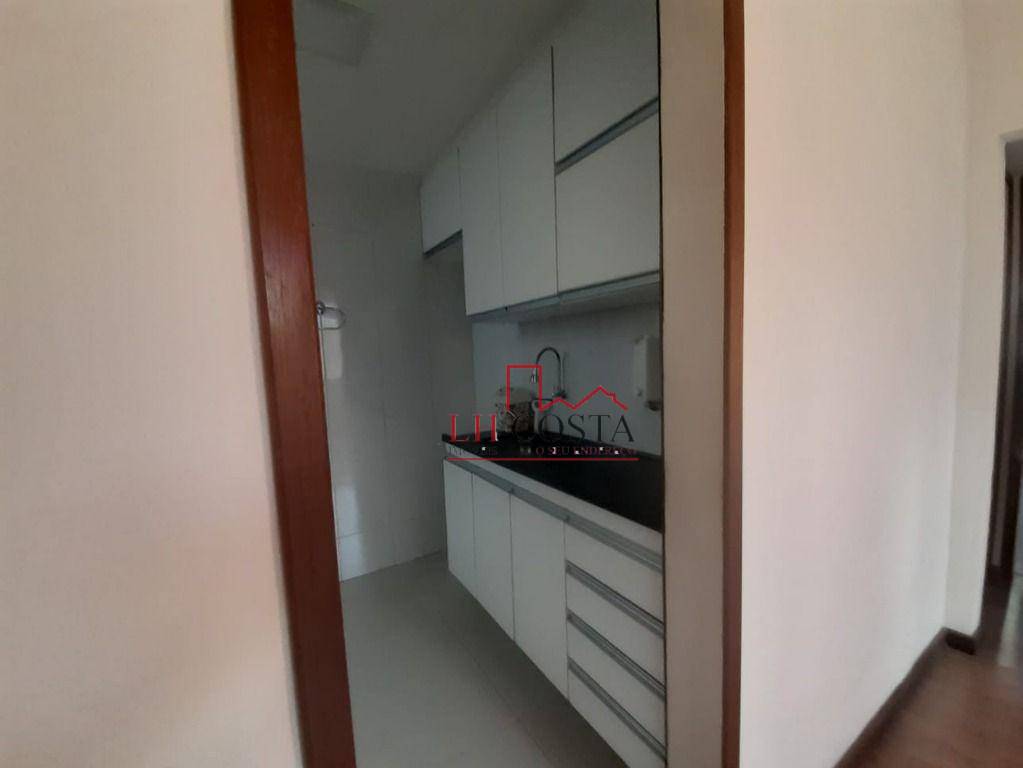 Apartamento à venda com 2 quartos, 65m² - Foto 23