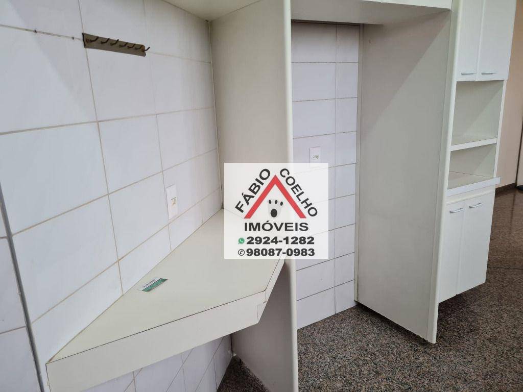 Apartamento à venda com 4 quartos, 220m² - Foto 34