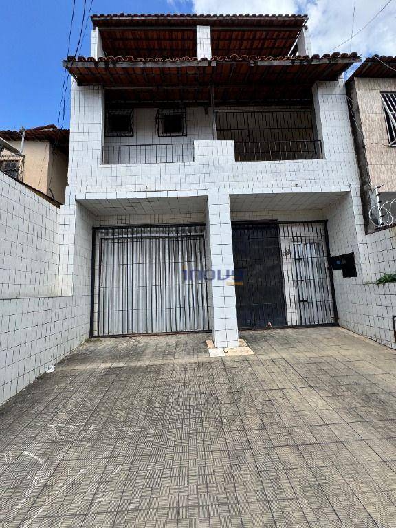 Casa, 4 quartos - Foto 2