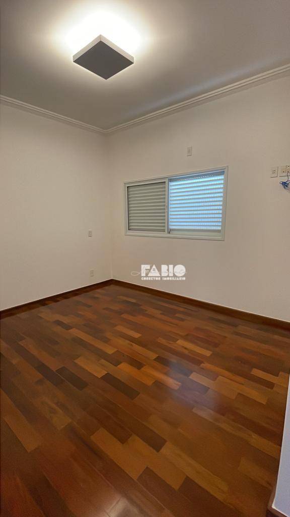 Casa de Condomínio à venda com 3 quartos, 238m² - Foto 17