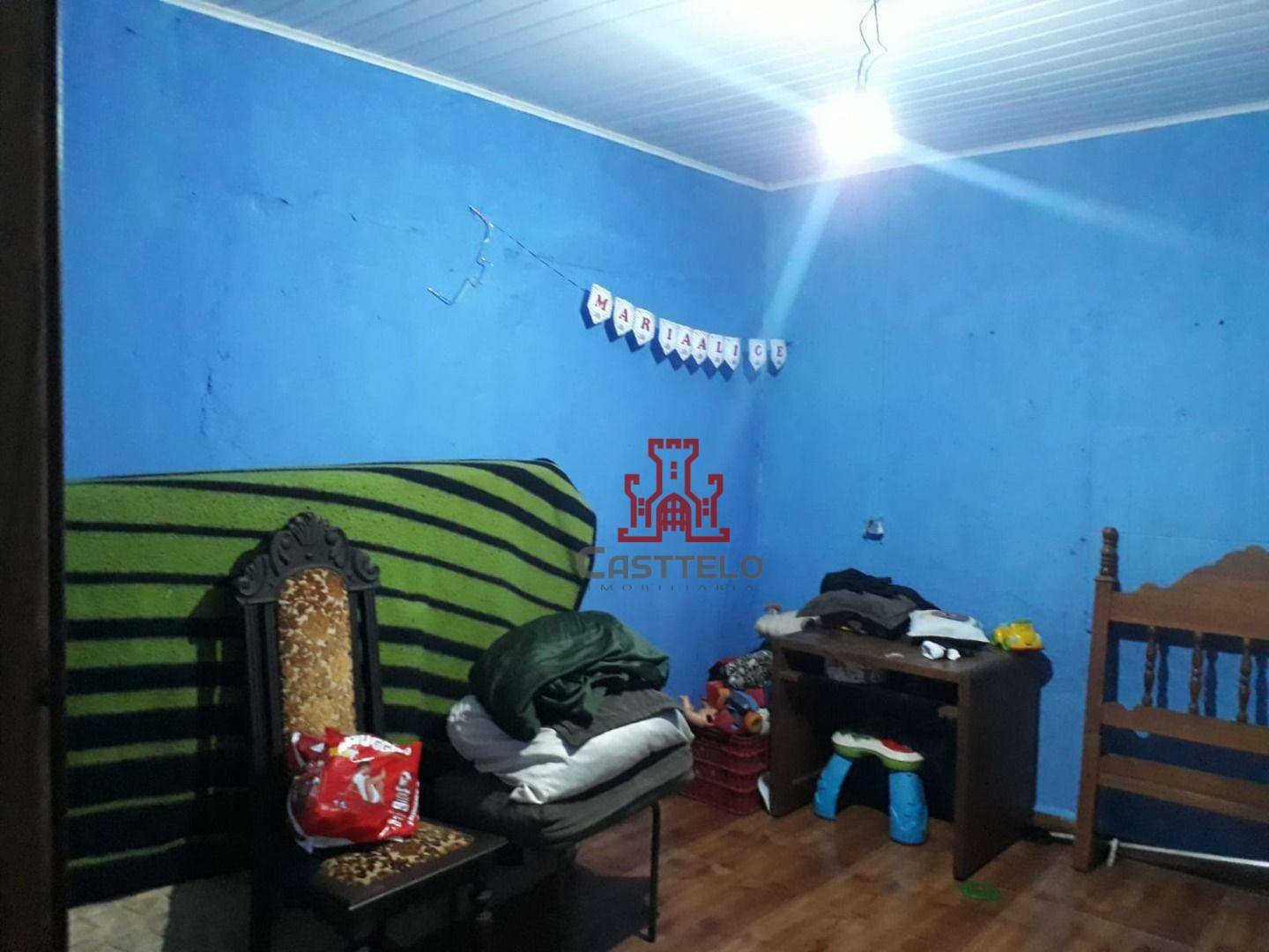 Casa à venda com 3 quartos, 80m² - Foto 7