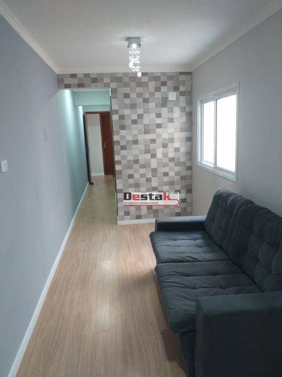 Apartamento à venda com 2 quartos, 55m² - Foto 1