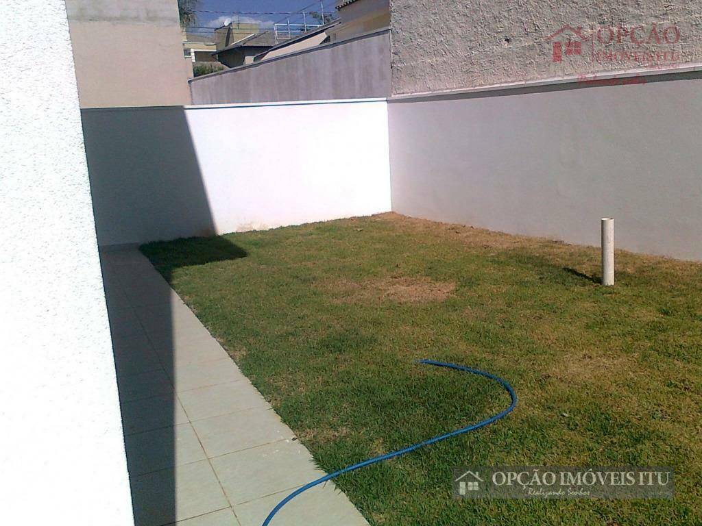 Casa de Condomínio à venda com 3 quartos, 220m² - Foto 5