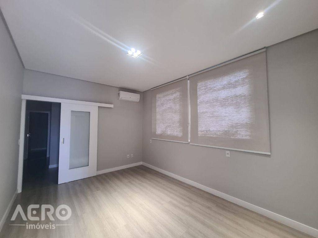 Casa de Condomínio à venda com 3 quartos, 222m² - Foto 47