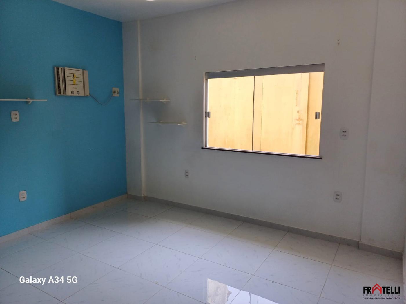 Casa à venda com 6 quartos, 264m² - Foto 11