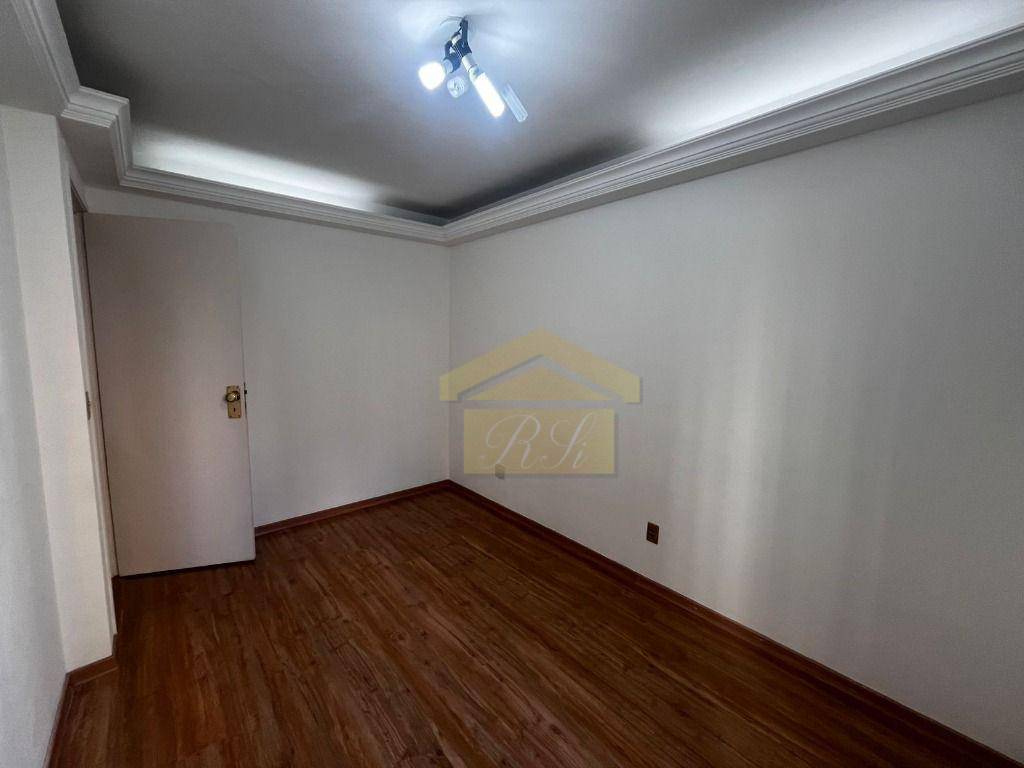 Apartamento para alugar com 2 quartos, 68m² - Foto 11