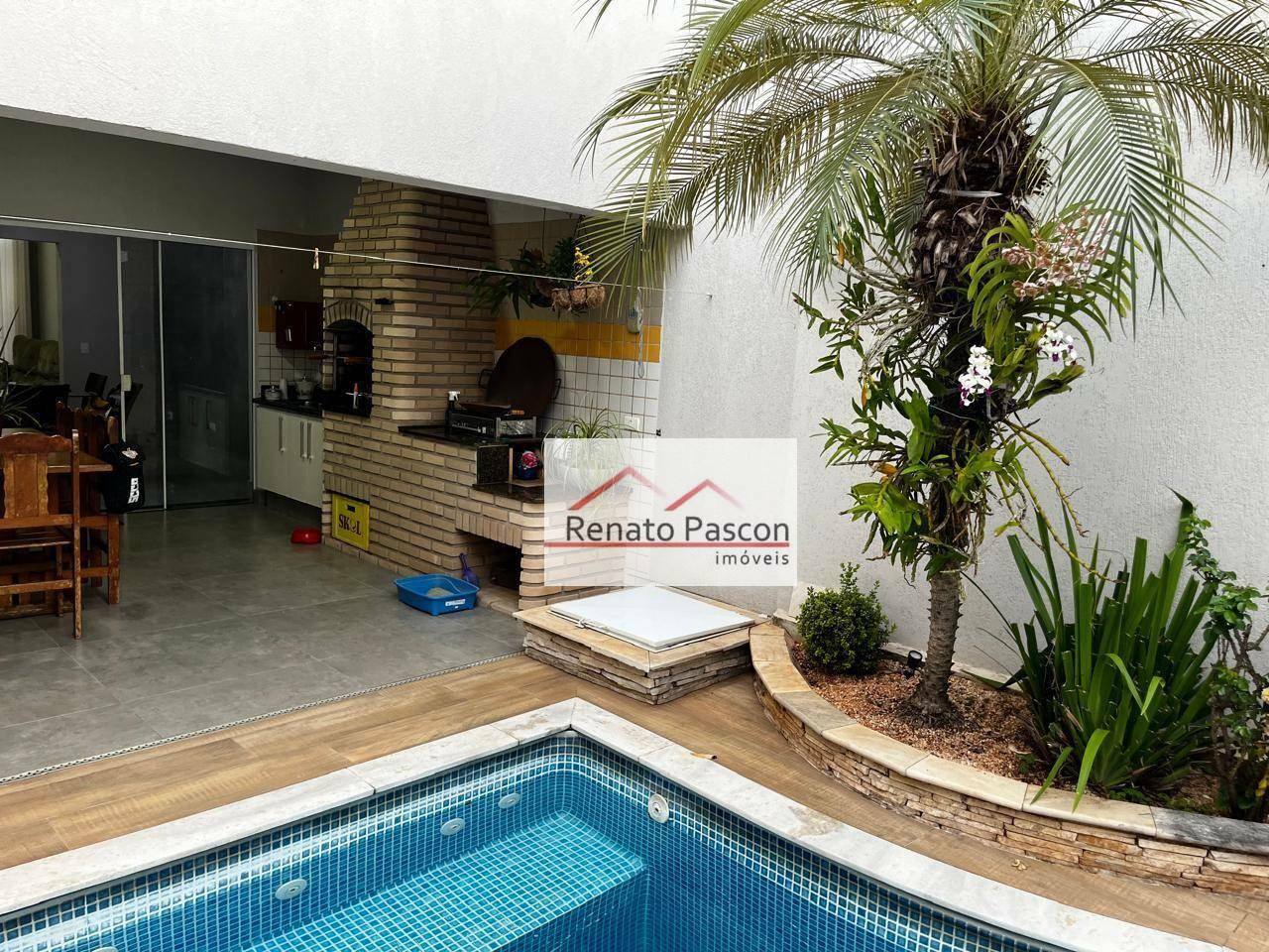 Casa à venda com 2 quartos, 151m² - Foto 1