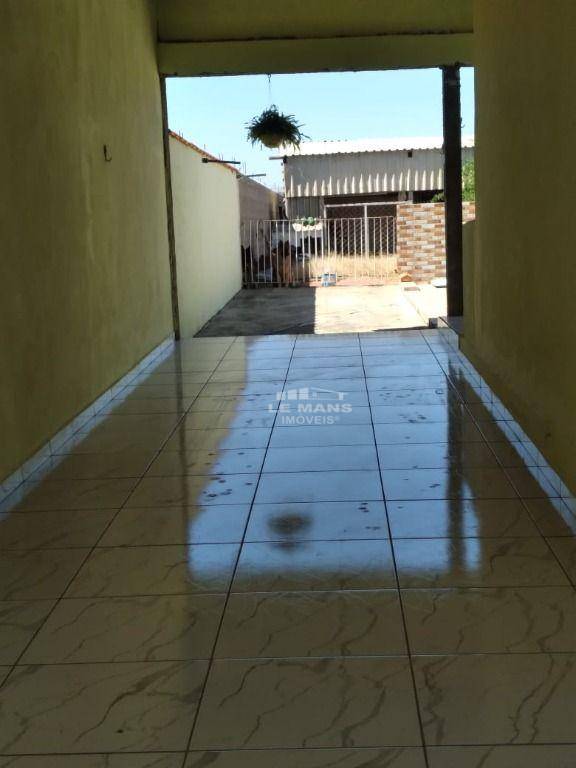 Chácara à venda com 2 quartos, 120m² - Foto 17