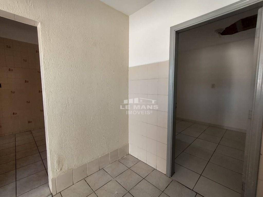 Casa à venda com 3 quartos, 101m² - Foto 24