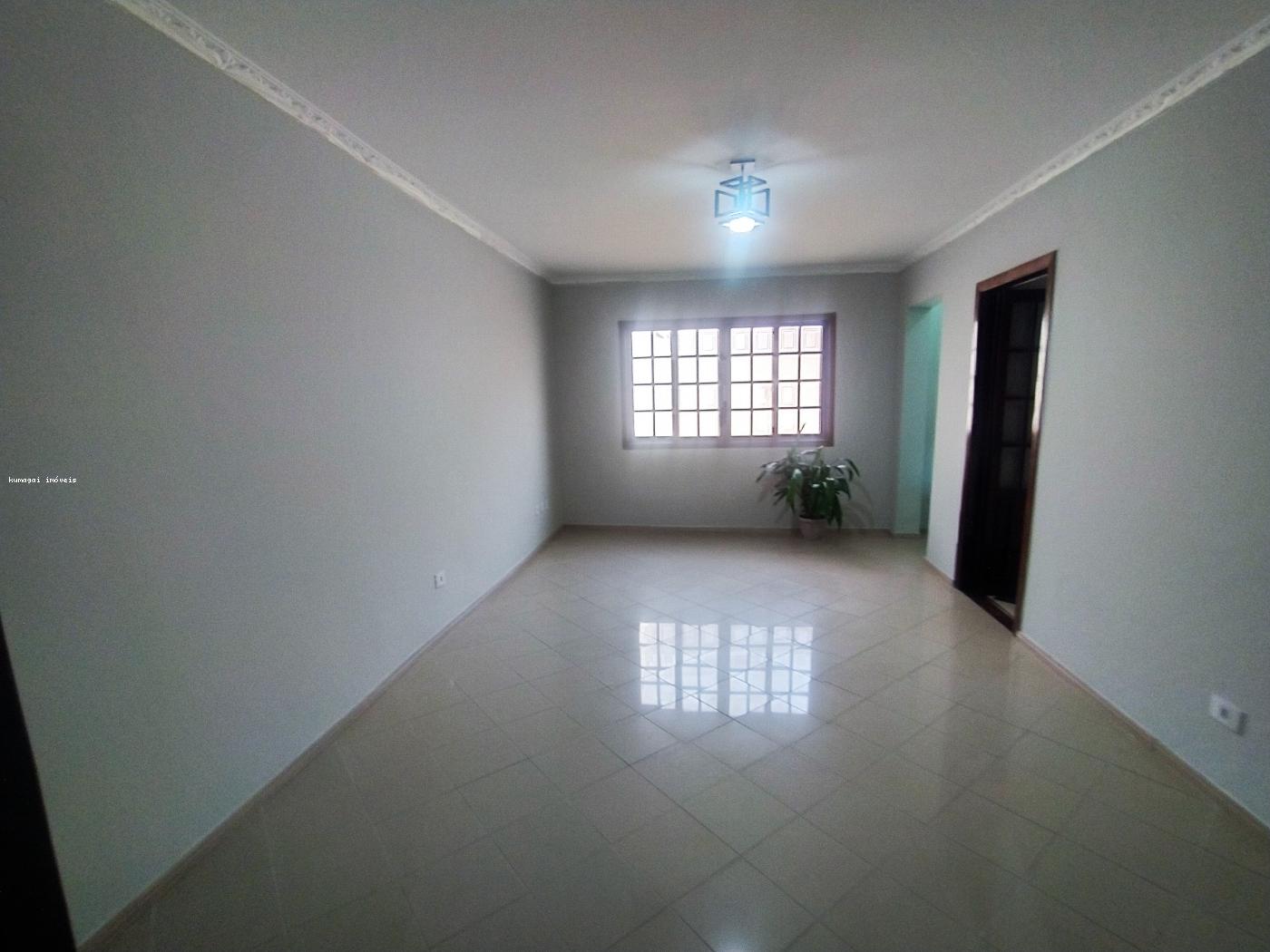 Prédio Inteiro para alugar com 3 quartos, 335m² - Foto 7