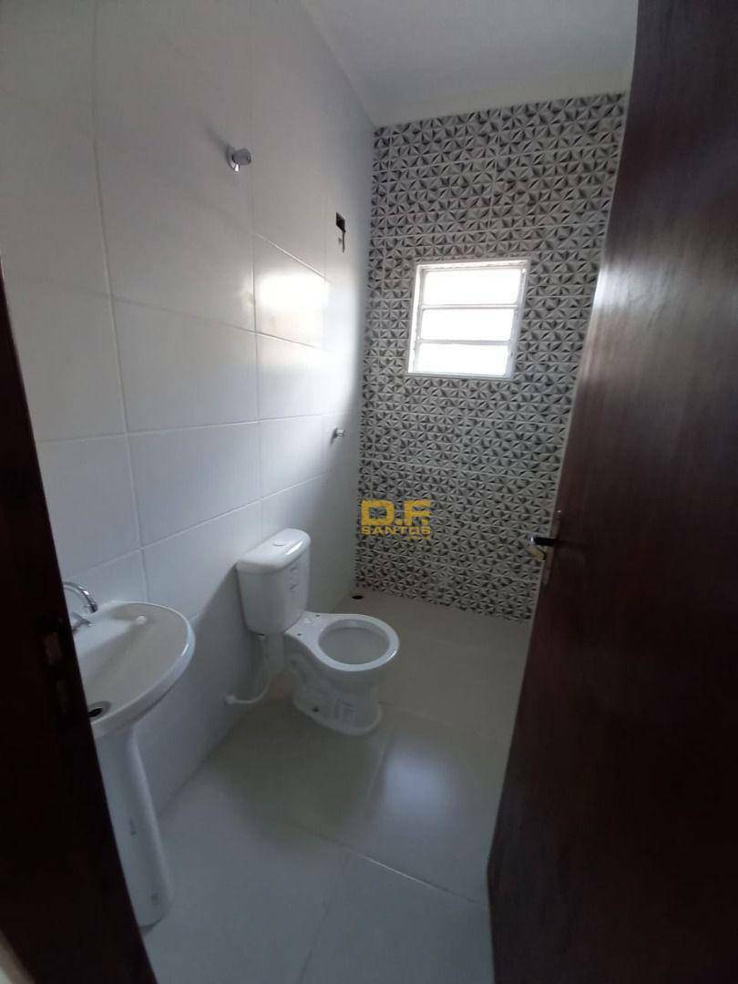 Casa à venda com 2 quartos, 55m² - Foto 5