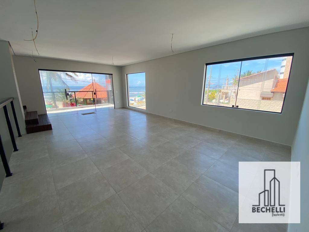 Casa à venda com 4 quartos, 230m² - Foto 21