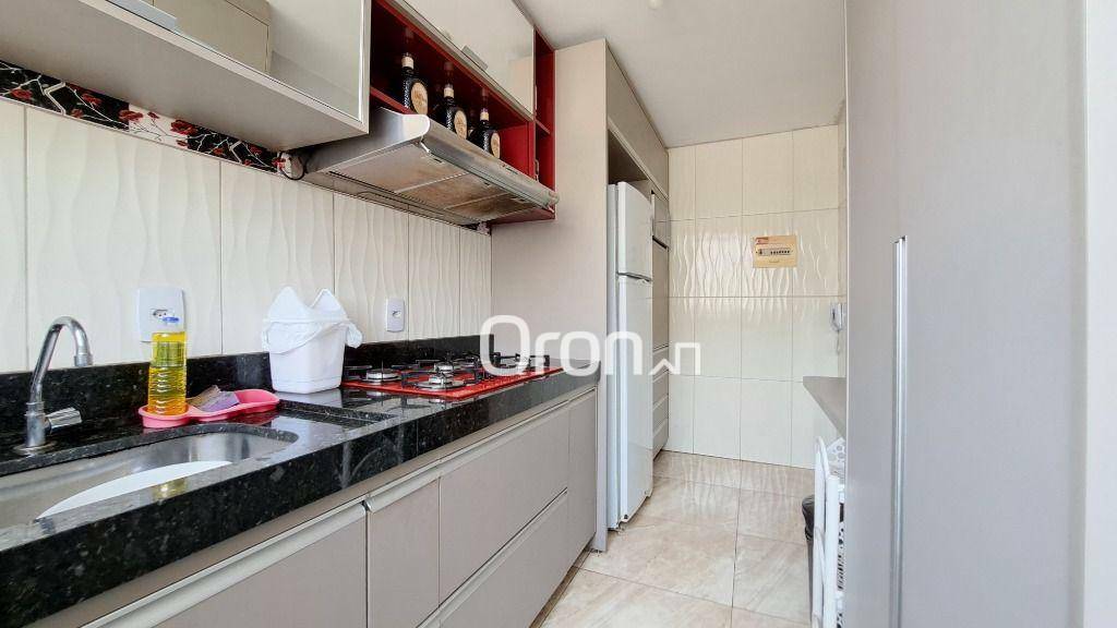 Apartamento à venda com 2 quartos, 112m² - Foto 4