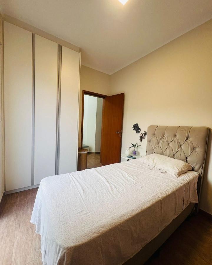 Casa de Condomínio para alugar com 3 quartos, 150m² - Foto 10