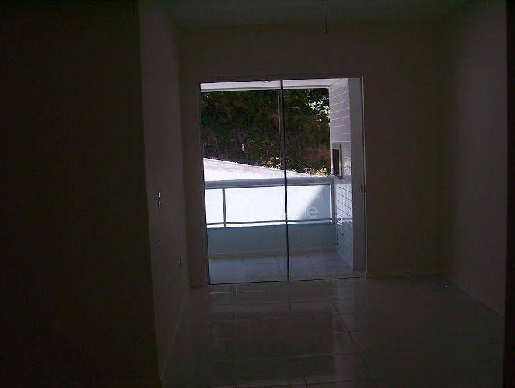 Apartamento à venda com 2 quartos, 85m² - Foto 18